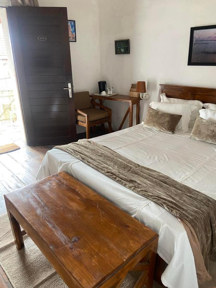 M'Serenity Guest House Antananarivo Exterior foto